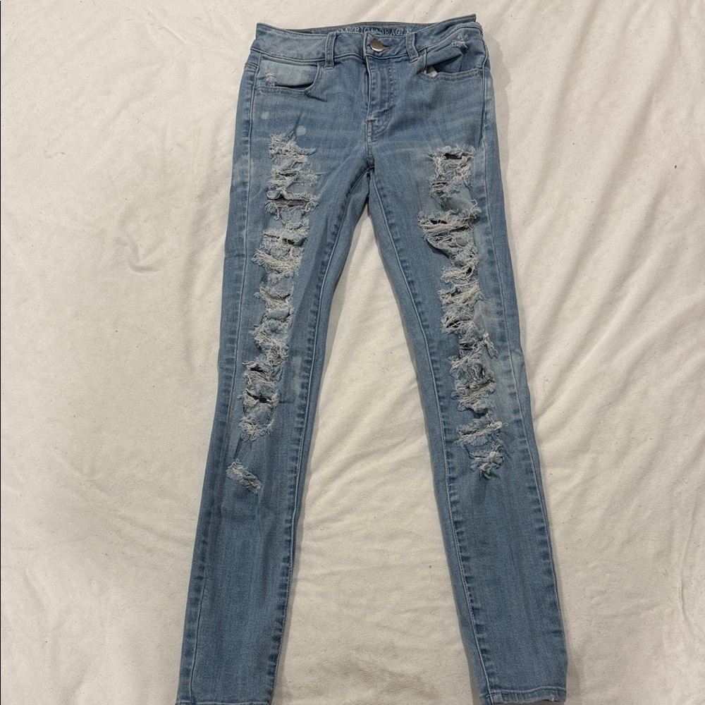 American Eagle Outfitters Light Blue Distressed Skinny Jeans